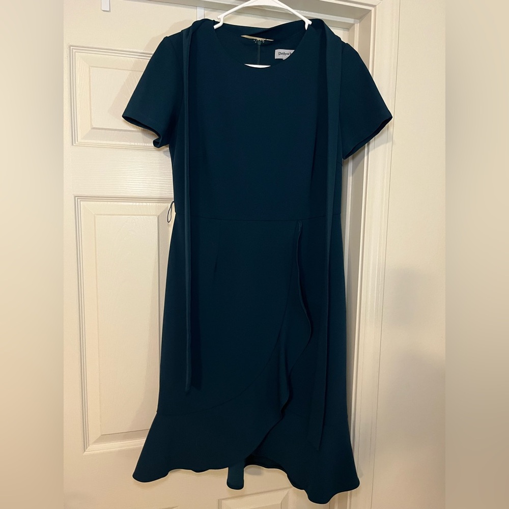 Elegant Teal Dress